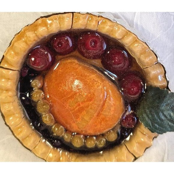 Realistic Faux Food Pie Magnet Refrigerator Fridge Resin Cherry Fruit Kitsch Vtg - Picture 12 of 16